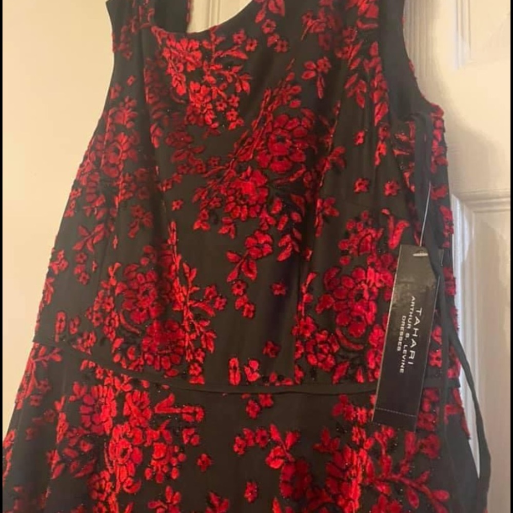 Formal dress perfect for the holidays. NWT